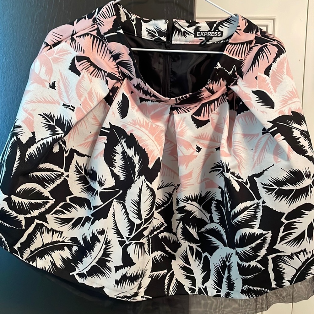 Flared printed skirt - Picture 1 of 5